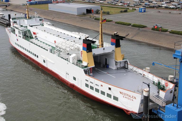 westfalen (Passenger/Ro-Ro Cargo Ship) - IMO 7217004, MMSI 211206900, Call Sign DCNN under the flag of Germany