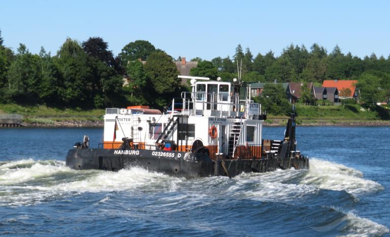 dieter (Cargo ship) - IMO , MMSI 211772600, Call Sign DC9524 under the flag of Germany