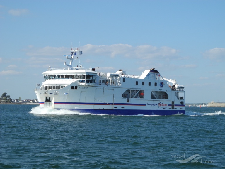 ile de groix (Passenger/Ro-Ro Cargo Ship) - IMO 9372987, MMSI 227749270, Call Sign FGF7300 under the flag of France