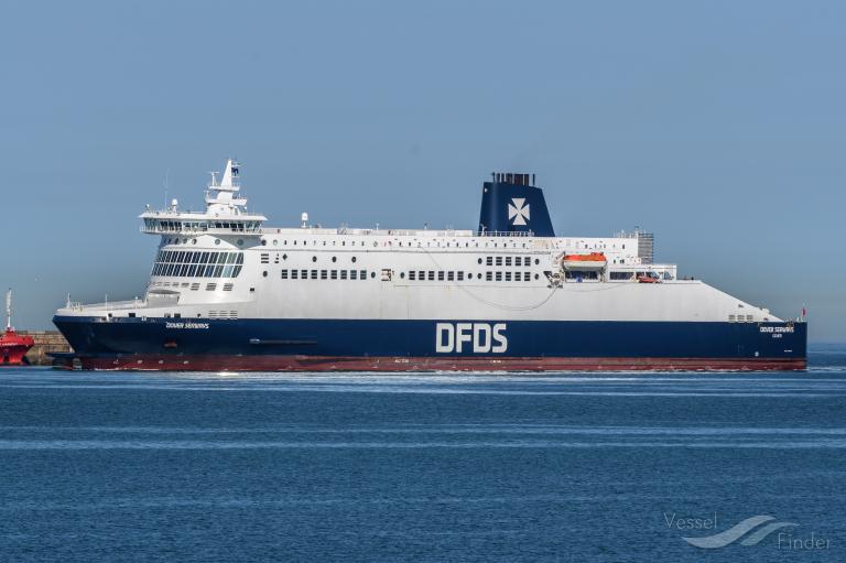 dover seaways (Passenger/Ro-Ro Cargo Ship) - IMO 9318345, MMSI 235010500, Call Sign MLBZ6 under the flag of United Kingdom (UK)