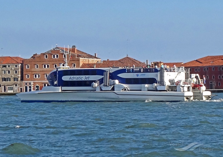 speed cat i (Passenger Ship) - IMO 8734346, MMSI 240313300, Call Sign SVB2195 under the flag of Greece