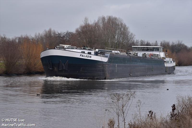 paladin (Tanker) - IMO , MMSI 244020530, Call Sign PI3039 under the flag of Netherlands