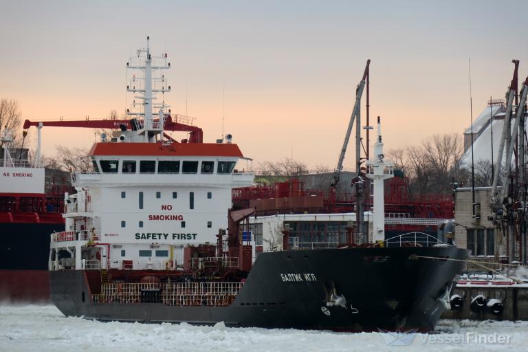 veles (Chemical/Oil Products Tanker) - IMO 9299173, MMSI 273337270, Call Sign UAZH under the flag of Russia