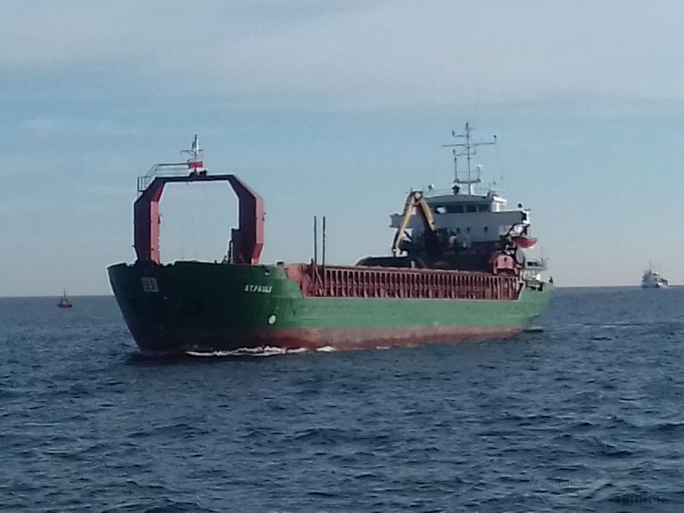 st.pauli (General Cargo Ship) - IMO 8214358, MMSI 304858000, Call Sign V2HG3 under the flag of Antigua & Barbuda
