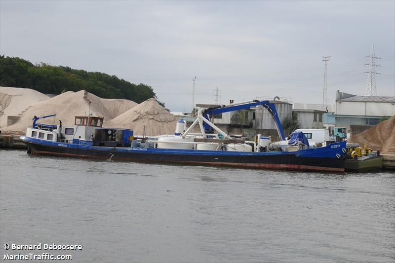 idefix (Tanker) - IMO , MMSI 205486890, Call Sign OT4868 under the flag of Belgium
