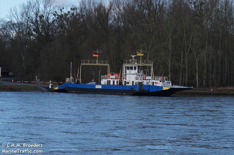 peter pan (Passenger ship) - IMO , MMSI 211639650, Call Sign DC2771 under the flag of Germany