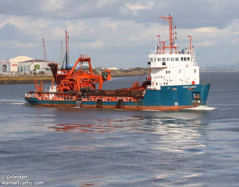 arco dart (Hopper Dredger) - IMO 8902905, MMSI 232003278, Call Sign MLXX3 under the flag of United Kingdom (UK)