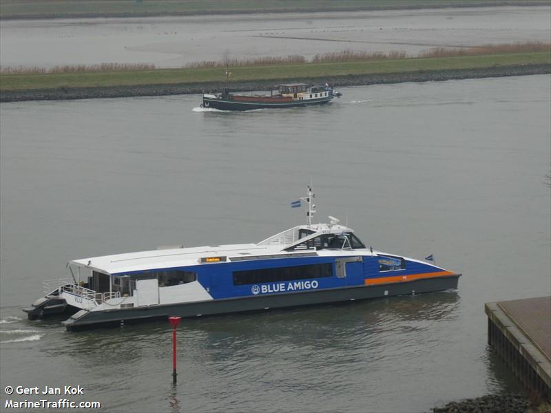 vlij (Passenger ship) - IMO , MMSI 244020072, Call Sign PH5372 under the flag of Netherlands