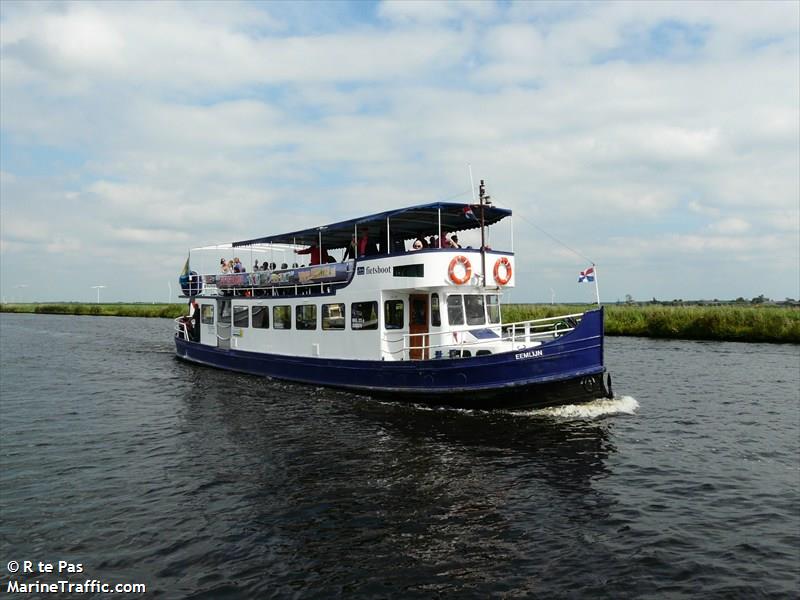 eemlijn (Passenger ship) - IMO , MMSI 244660283, Call Sign PE5305 under the flag of Netherlands