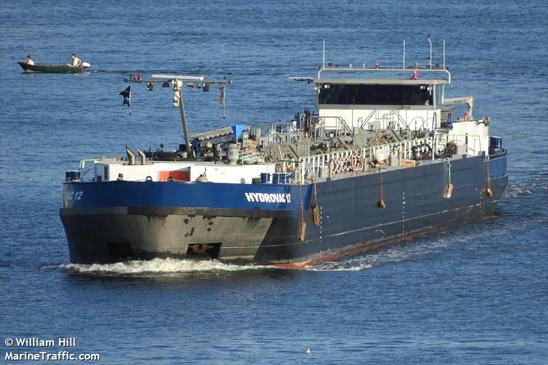hydrovac 12 (Tanker) - IMO 9677911, MMSI 244790048, Call Sign PA3816 under the flag of Netherlands