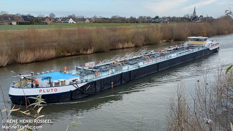 pluto (Tanker) - IMO , MMSI 253242373, Call Sign LX2373 under the flag of Luxembourg