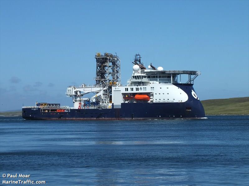 island constructor (Well Stimulation Vessel) - IMO 9390678, MMSI 259749000, Call Sign LFXT3 under the flag of Norway