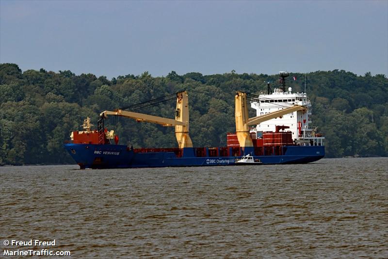 bbc vesuvius (General Cargo Ship) - IMO 9508471, MMSI 305865000, Call Sign V2GB4 under the flag of Antigua & Barbuda