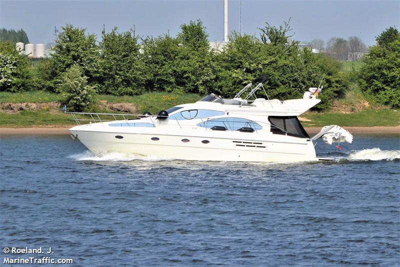 n-joy (Pleasure craft) - IMO , MMSI 211648350, Call Sign DC7762 under the flag of Germany
