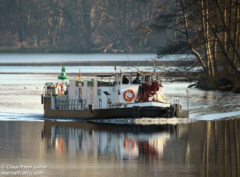 biber (Port tender) - IMO , MMSI 211755480, Call Sign DC5958 under the flag of Germany