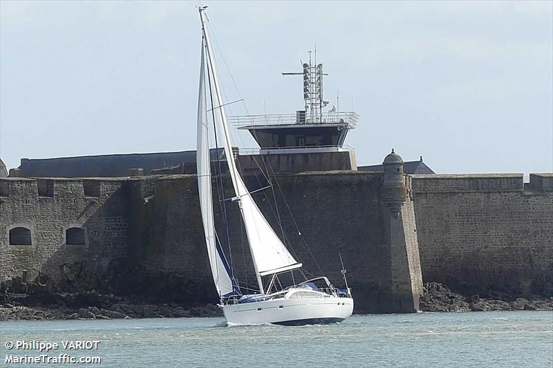 ligandtri (Sailing vessel) - IMO , MMSI 227677850, Call Sign FGE8056 under the flag of France