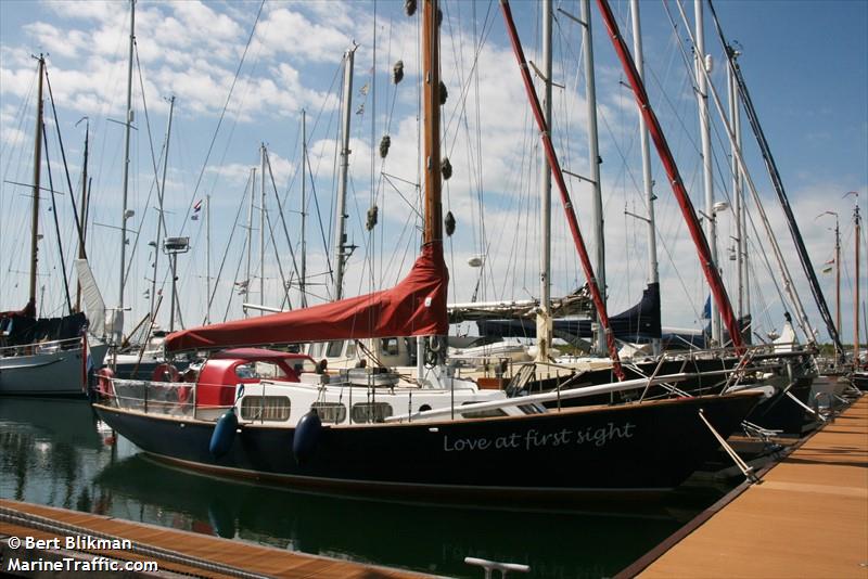 love at first sight (Sailing vessel) - IMO , MMSI 244850809, Call Sign PE3589 under the flag of Netherlands