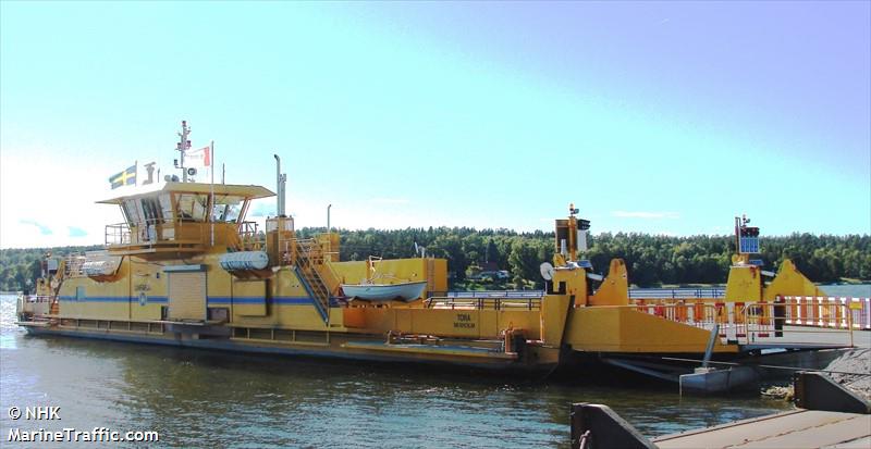 tora (Passenger ship) - IMO , MMSI 265562890, Call Sign SLKJ under the flag of Sweden