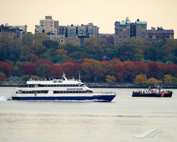 seastreak highlands (Passenger Ship) - IMO 9270270, MMSI 367347670, Call Sign WDE4031 under the flag of United States (USA)