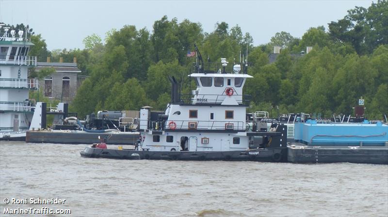 moose (Towing vessel) - IMO , MMSI 367474720, Call Sign WDF6482 under the flag of United States (USA)