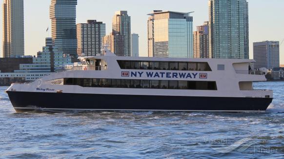 betsy ross (Passenger Ship) - IMO 9725287, MMSI 367752090, Call Sign WDI9782 under the flag of United States (USA)