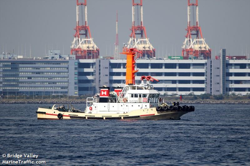 ryujin maru (Tug) - IMO , MMSI 431002972, Call Sign JG5248 under the flag of Japan