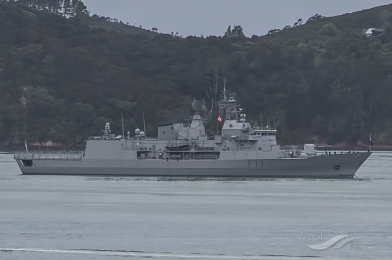 hmnzs te kaha (Military ops) - IMO , MMSI 512000600, Call Sign ZMBE under the flag of New Zealand