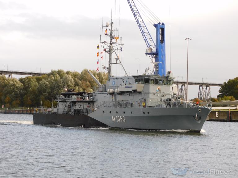 nato warship m1063 (Military ops) - IMO , MMSI 211211180, Call Sign DREV under the flag of Germany