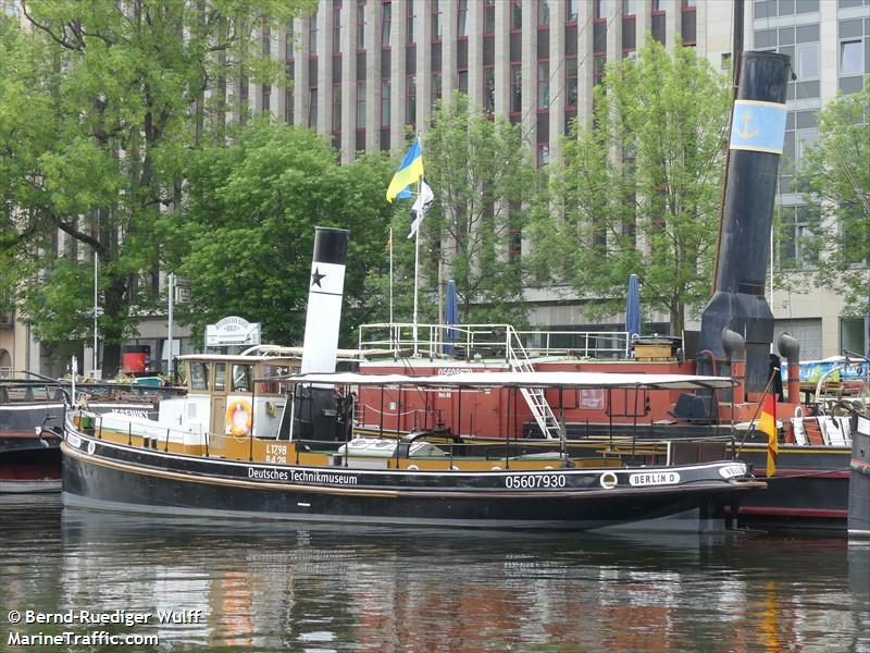 volldampf (Tug) - IMO , MMSI 211774820, Call Sign DC6620 under the flag of Germany
