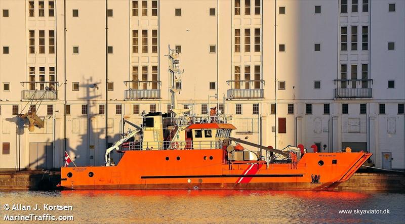 mette miljoe (Military ops) - IMO 8002468, MMSI 219000416, Call Sign OUEB under the flag of Denmark