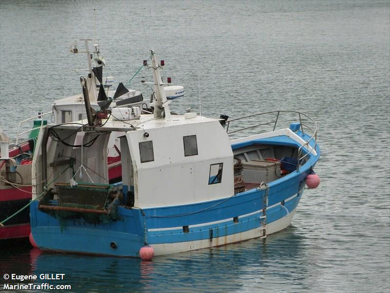 menestrel (Fishing vessel) - IMO , MMSI 227616510, Call Sign FS5965 under the flag of France