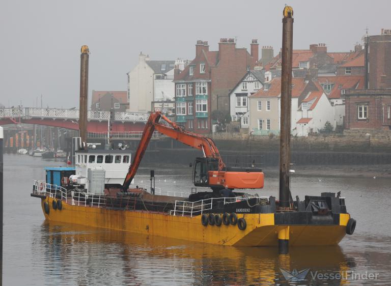 sandsend (Port tender) - IMO , MMSI 235013567, Call Sign MCPR4 under the flag of United Kingdom (UK)