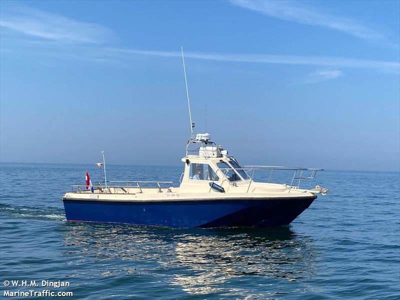 royal blue (Pleasure craft) - IMO , MMSI 244010763, Call Sign PD8778 under the flag of Netherlands