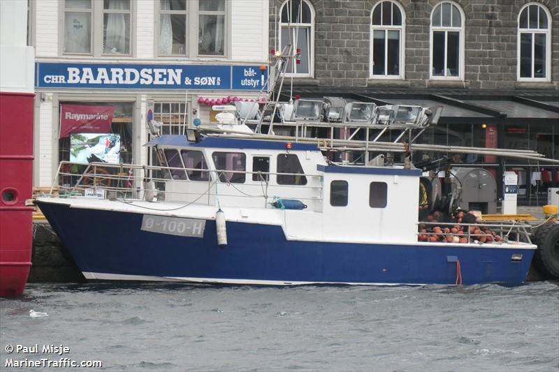 spjaerlys (Fishing vessel) - IMO , MMSI 257281700 under the flag of Norway