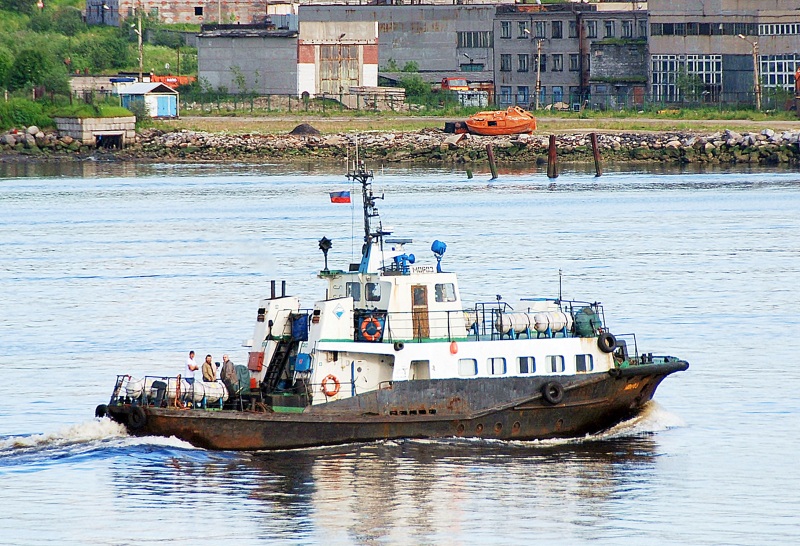 moroz (Passenger Ship) - IMO 8728866, MMSI 273136900 under the flag of Russia