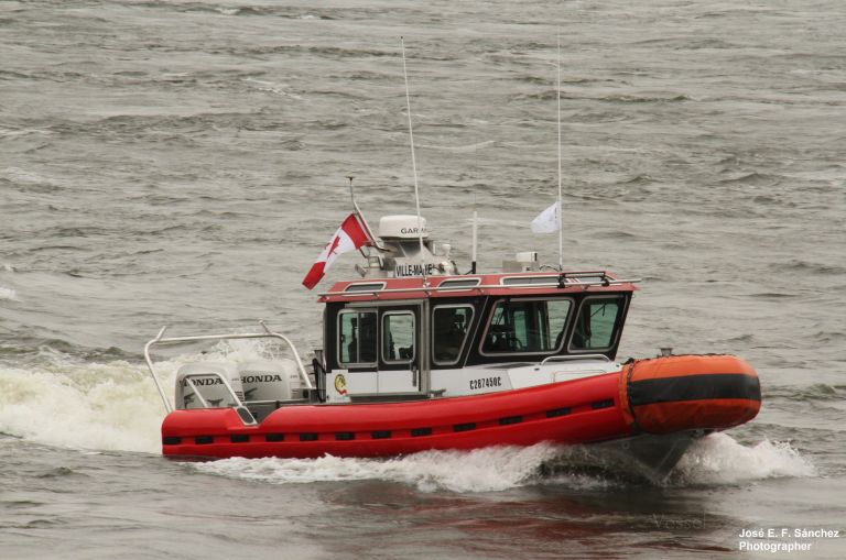 ville-marie (Pilot) - IMO , MMSI 316038654 under the flag of Canada