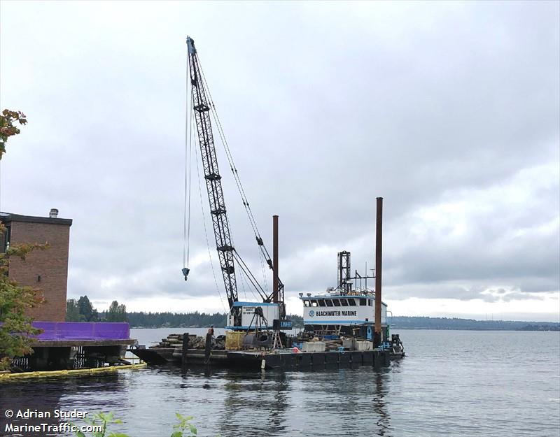 alaska venture (Dredging or UW ops) - IMO , MMSI 367081260, Call Sign WDL5130 under the flag of United States (USA)