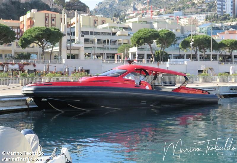 red tabasco (Pleasure craft) - IMO , MMSI 232028443 under the flag of United Kingdom (UK)