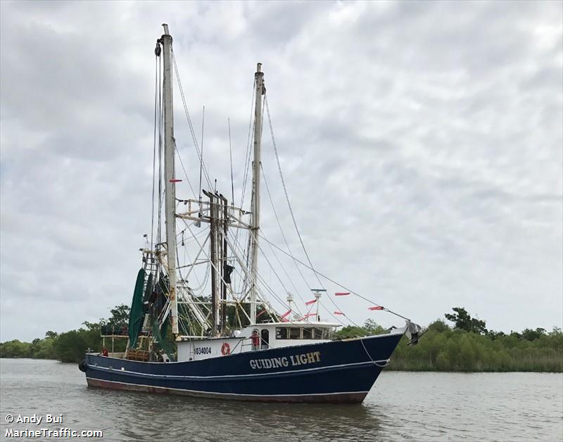 guiding light (Fishing Vessel) - IMO 8939465, MMSI 367553360, Call Sign WDG6085 under the flag of United States (USA)