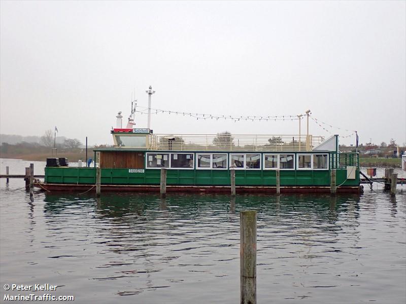 salzhaff (Passenger ship) - IMO , MMSI 211354600, Call Sign DB5877 under the flag of Germany