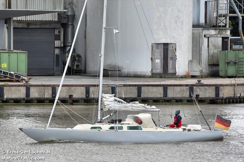 sy aslaug (Sailing vessel) - IMO , MMSI 211365140 under the flag of Germany