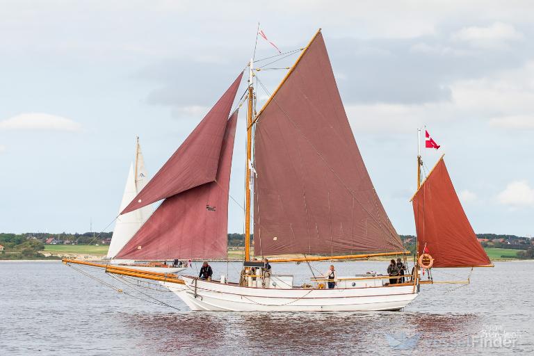 spray ii (Sailing vessel) - IMO , MMSI 219020587 under the flag of Denmark