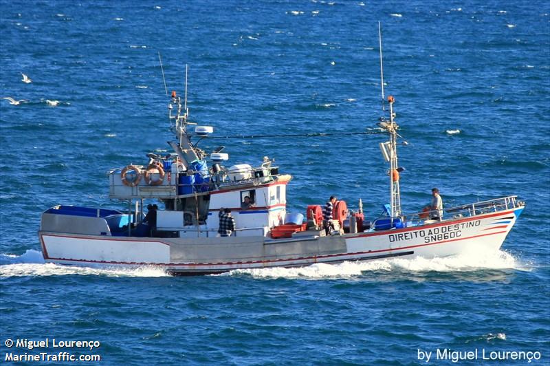 direito ao destino (Fishing vessel) - IMO , MMSI 263412560, Call Sign CUOC under the flag of Portugal