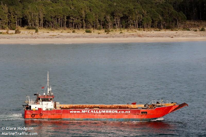 kapua (Cargo ship) - IMO , MMSI 512003518, Call Sign ZMW4289 under the flag of New Zealand