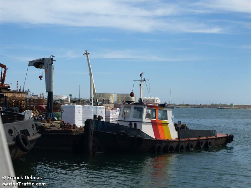 aquillon (Tug) - IMO , MMSI 227013040, Call Sign FQ5878 under the flag of France