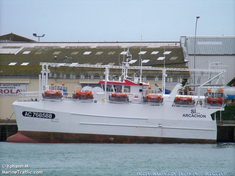 fv si (Fishing Vessel) - IMO 9034365, MMSI 227442000, Call Sign FGYP under the flag of France
