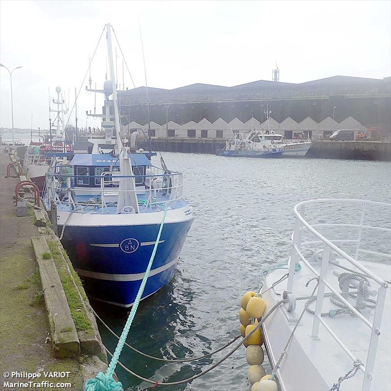 fv djakey (Fishing vessel) - IMO , MMSI 228253900, Call Sign FMKK under the flag of France