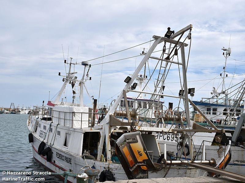 federico padre (Fishing vessel) - IMO , MMSI 247065710, Call Sign IQDW under the flag of Italy