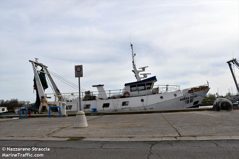 nonna elisa (Fishing vessel) - IMO , MMSI 247074420, Call Sign IFGT under the flag of Italy