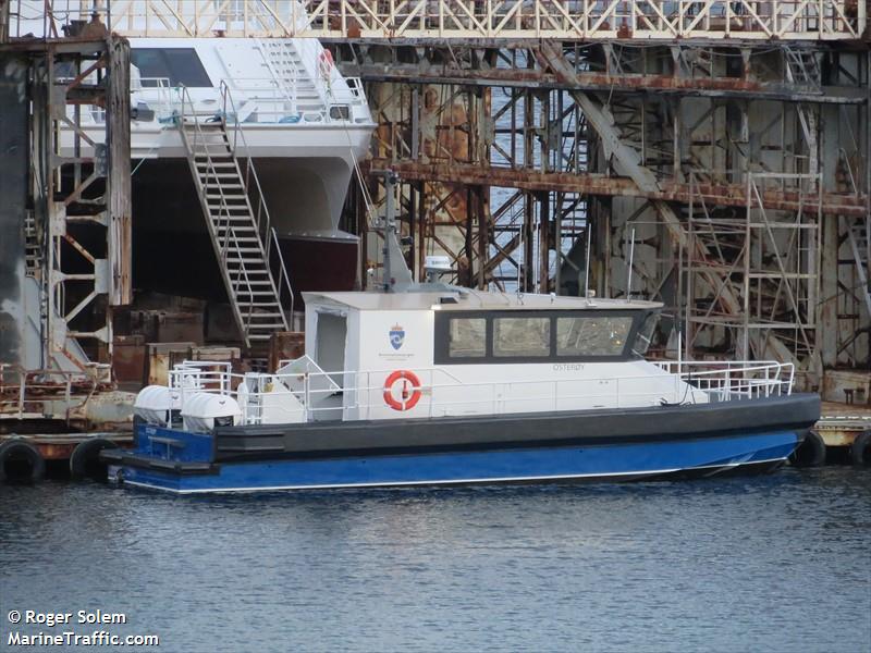 osteroey (Passenger ship) - IMO , MMSI 257018800, Call Sign LG5661 under the flag of Norway